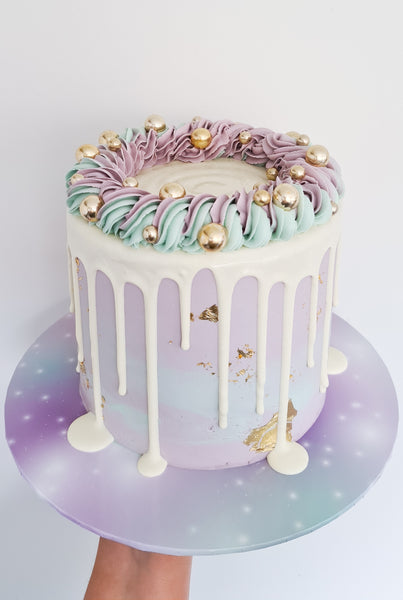 Lilac and blue galaxy cake