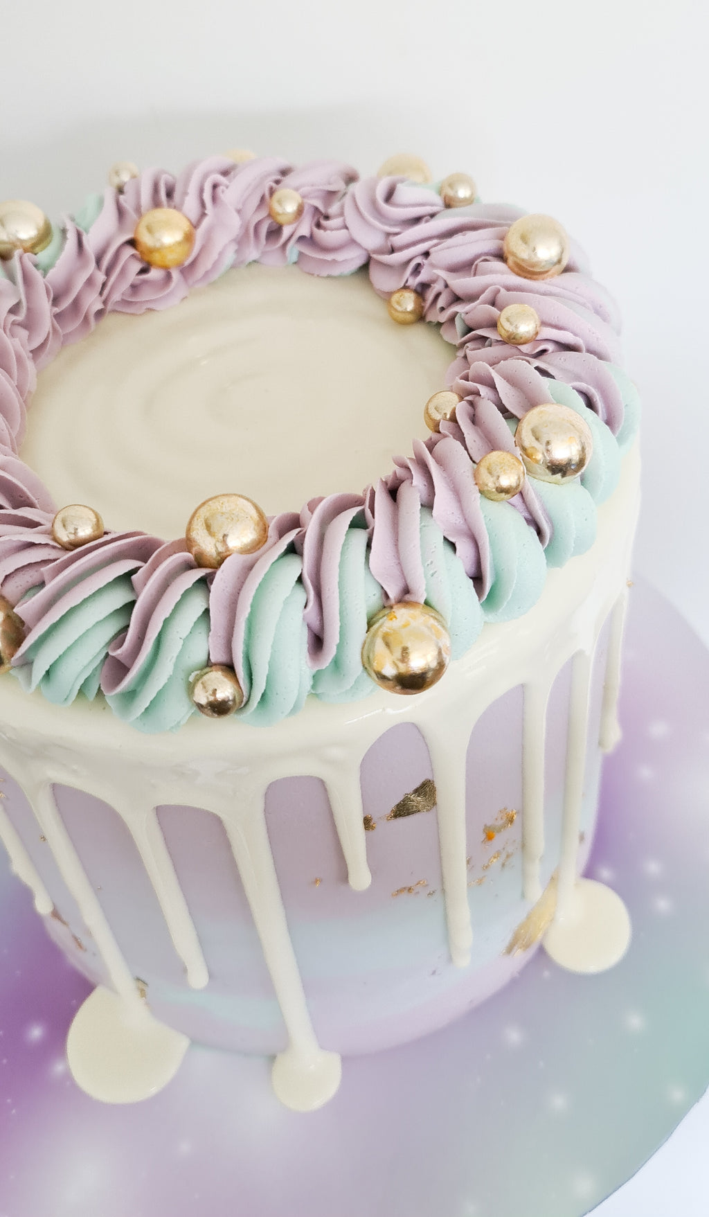 Lilac and blue galaxy cake