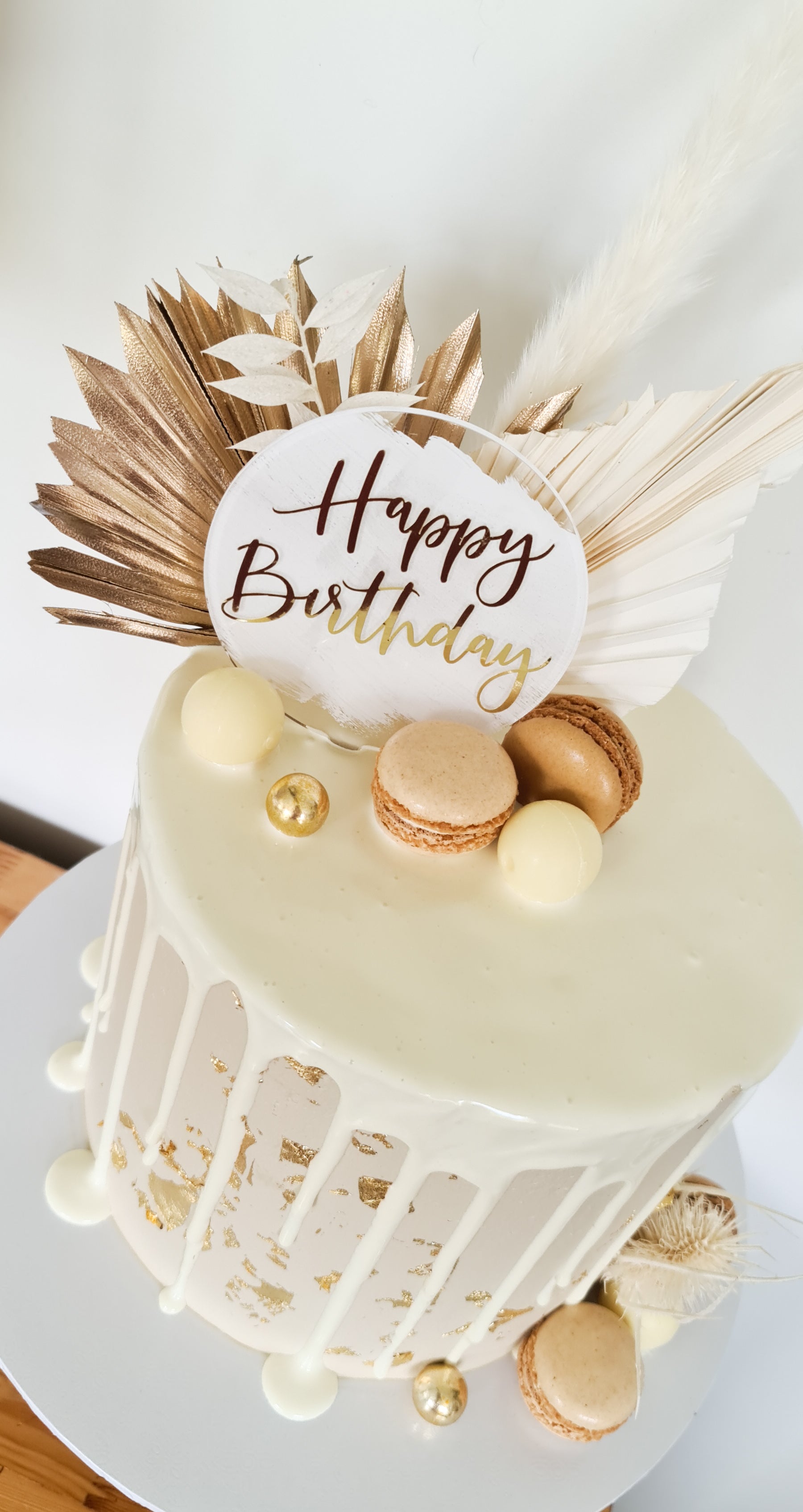 Taupe Dried Flower Cake