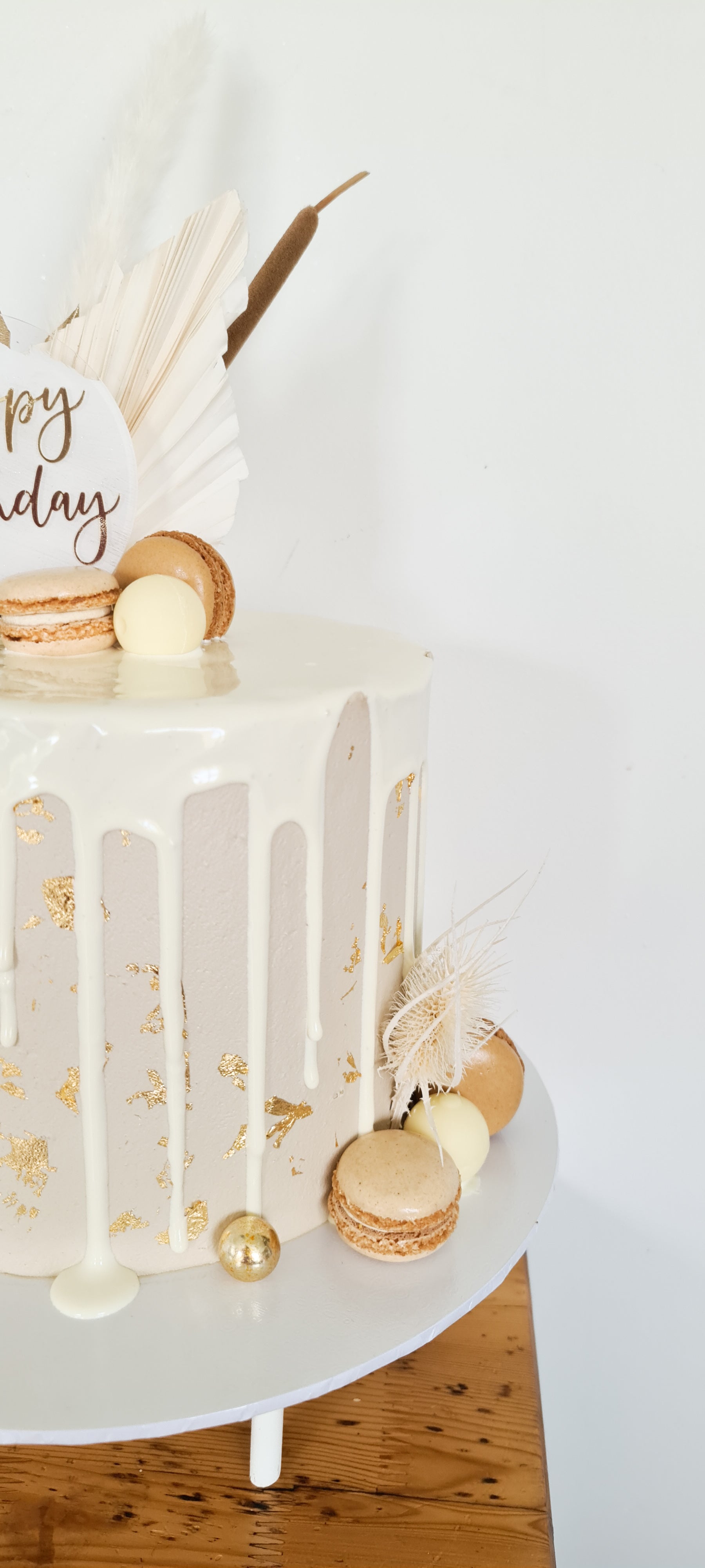 Taupe Dried Flower Cake